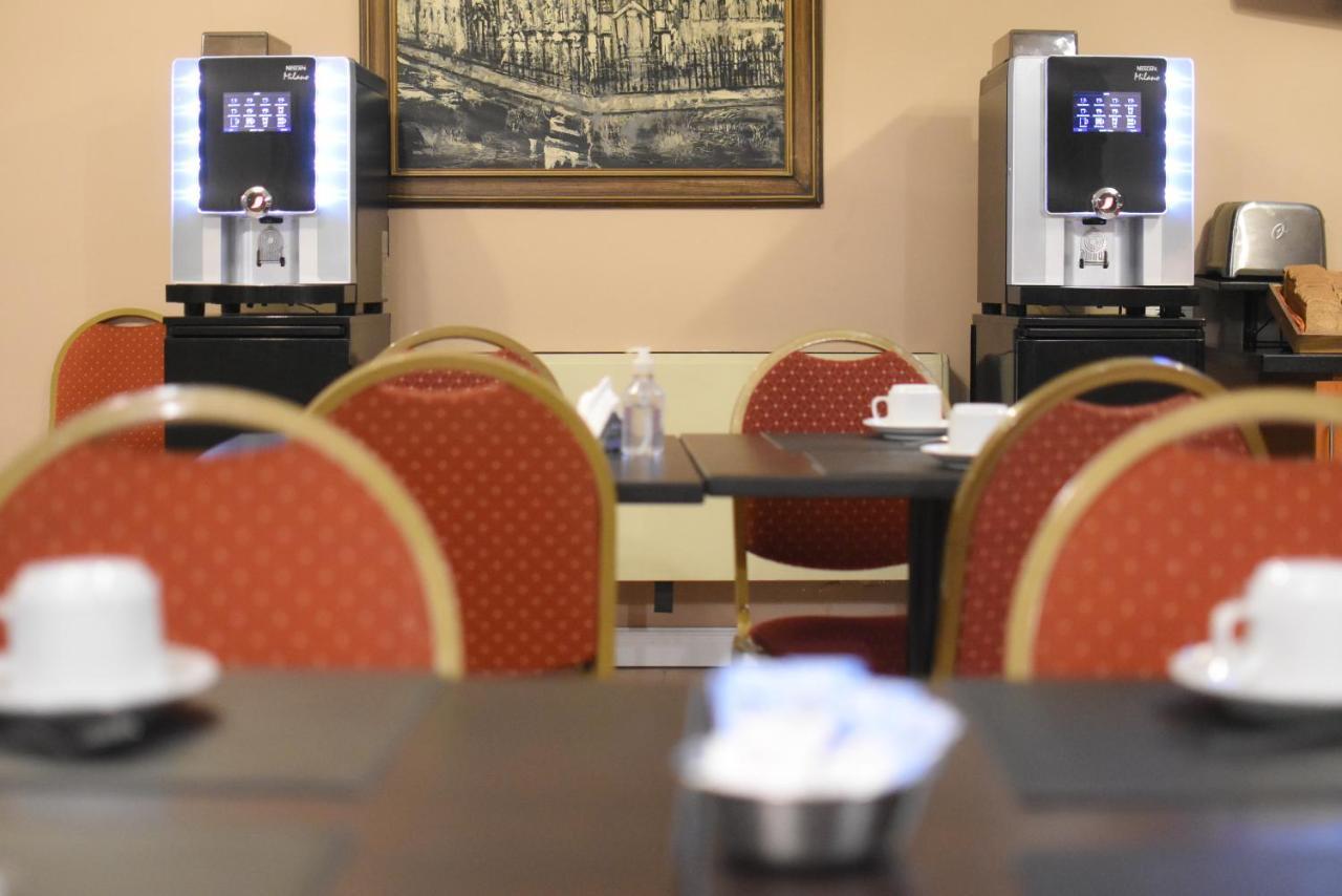 Ritz Hotel Μεντόζα Εξωτερικό φωτογραφία